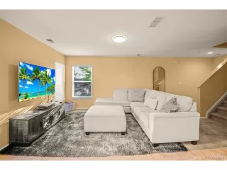 Photo #4: 6114805 Listing