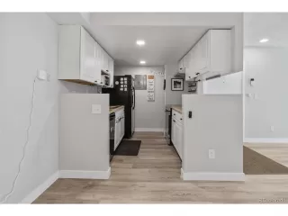 Photo #5: 6114817 Listing 