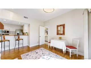 Photo #3: 6115148 Listing