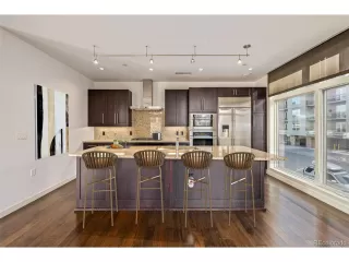 Photo #2: 6117980 Listing