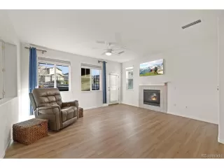 Photo #6: 6119160 Listing