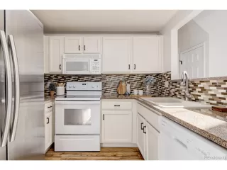 Photo #5: 6122337 Listing 