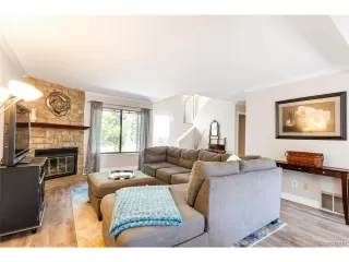 Photo #4: 6124960 Listing