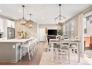Photo #4: 6125530 Listing