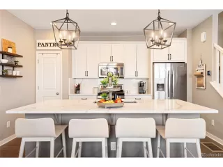 Photo #5: 6125530 Listing