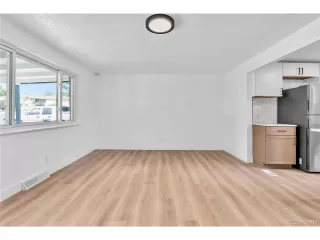 Photo #3: 6125626 Listing 