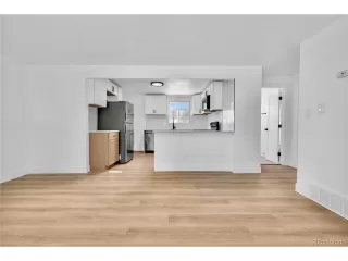 Photo #4: 6125626 Listing 