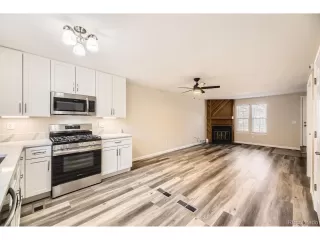 Photo #6: 6128444 Listing