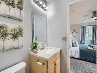 Photo #6: 6129905 Listing