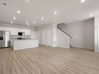 Photo #4: 6129975 Listing 