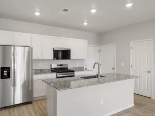 Photo #6: 6129975 Listing 