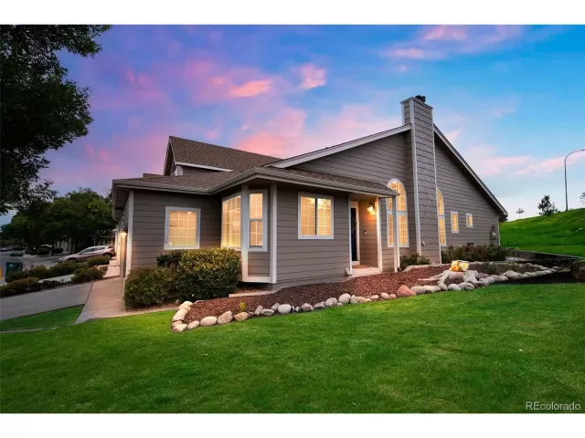 MLS: 6132311 Condo For Sale