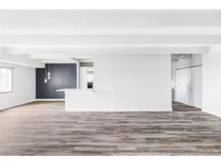 Photo #6: 6133482 Listing