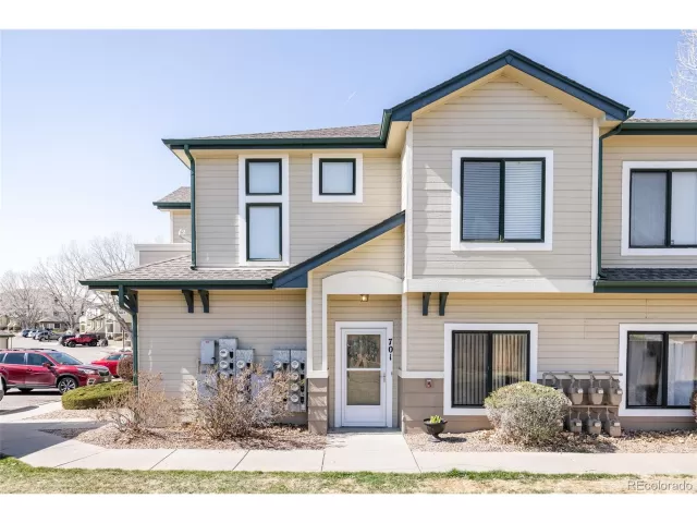 MLS: 6134664 Condo For Sale