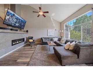 Photo #6: 6134684 Listing