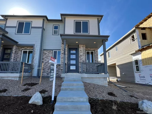 MLS: 6134999 Condo For Sale