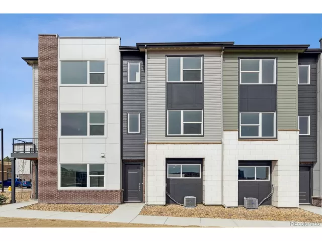 MLS: 6136756 Condo For Sale