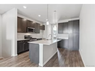 Photo #3: 6136756 Listing