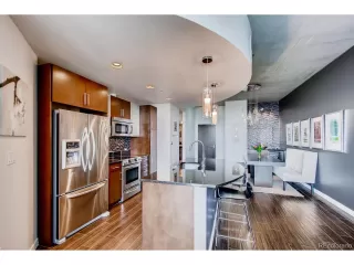 Photo #4: 6137583 Listing 