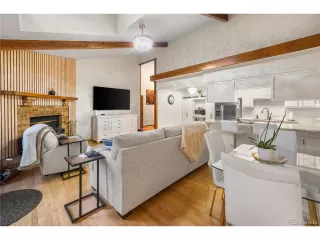 Photo #2: 6137696 Listing 