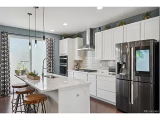 Photo #3: 6139768 Listing