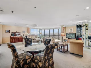 Photo #4: 6140520 Listing