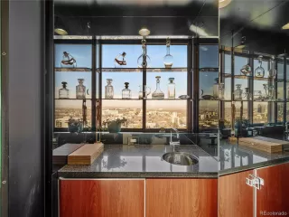 Photo #6: 6140520 Listing