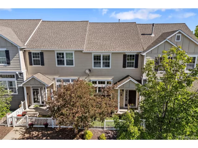 MLS: 6142277 Condo For Sale