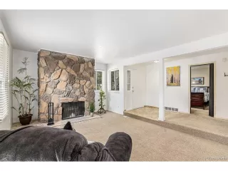 Photo #5: 6149290 Listing