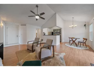 Photo #3: 6150924 Listing 