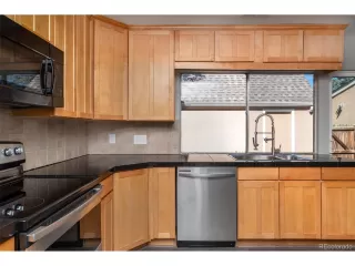 Photo #6: 6150950 Listing 