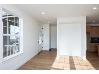 Photo #2: 6151658 Listing 