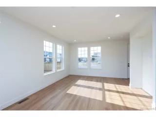 Photo #5: 6151658 Listing 