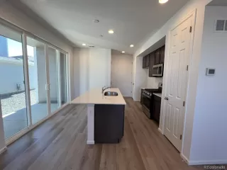 Photo #3: 6152006 Listing