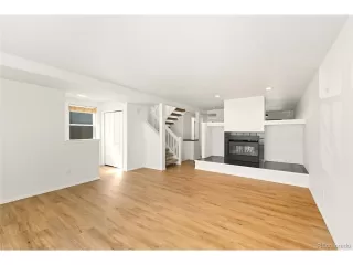 Photo #4: 6155088 Listing