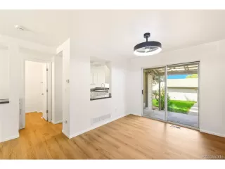 Photo #6: 6155088 Listing