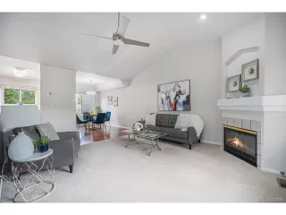 Photo #5: 6156309 Listing