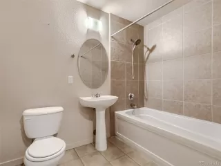 Photo #5: 6158121 Listing