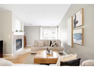 Photo #2: 6159454 Listing 