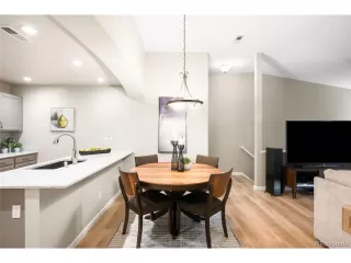 Photo #5: 6159454 Listing 