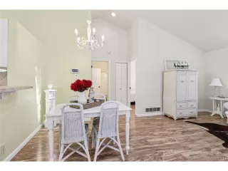 Photo #5: 6161970 Listing 