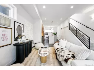 Photo #4: 6162852 Listing