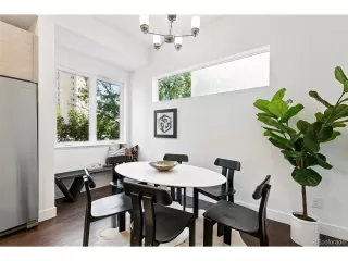 Photo #6: 6162852 Listing