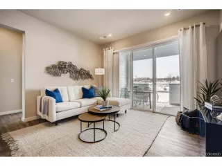 Photo #2: 6163027 Listing 