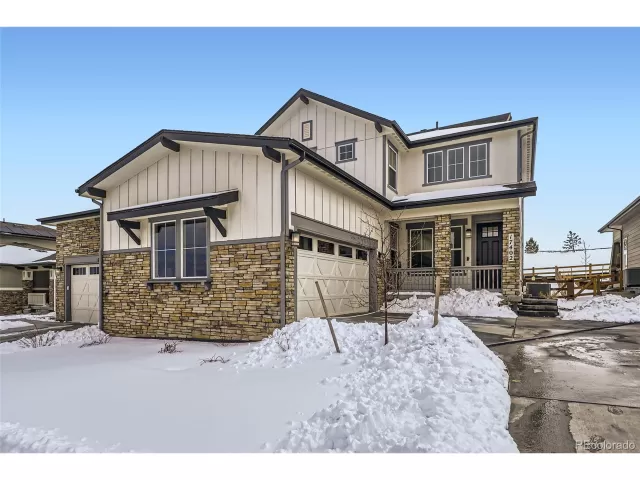 MLS: 6163446 Condo For Sale