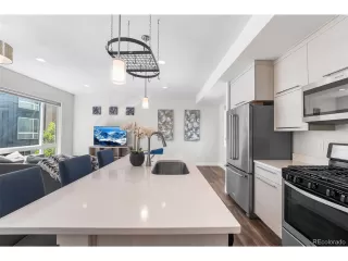 Photo #6: 6166559 Listing