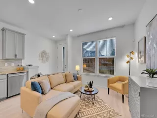 Photo #6: 6169963 Listing 