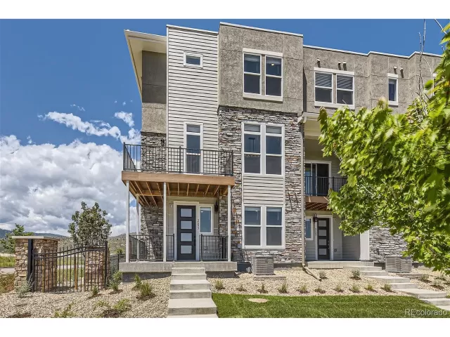 MLS: 6171544 Condo For Sale