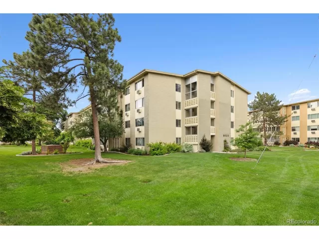 MLS: 6175989 Condo For Sale