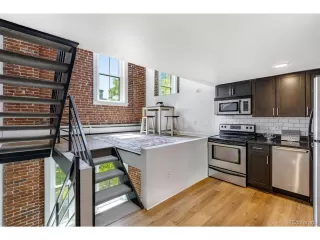 Photo #5: 6179695 Listing